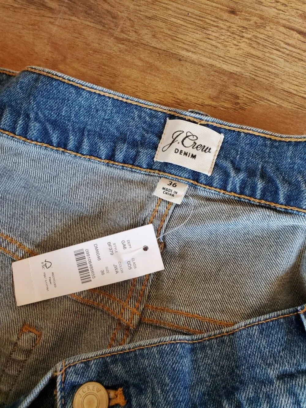 J. Crew 🛍️ crew